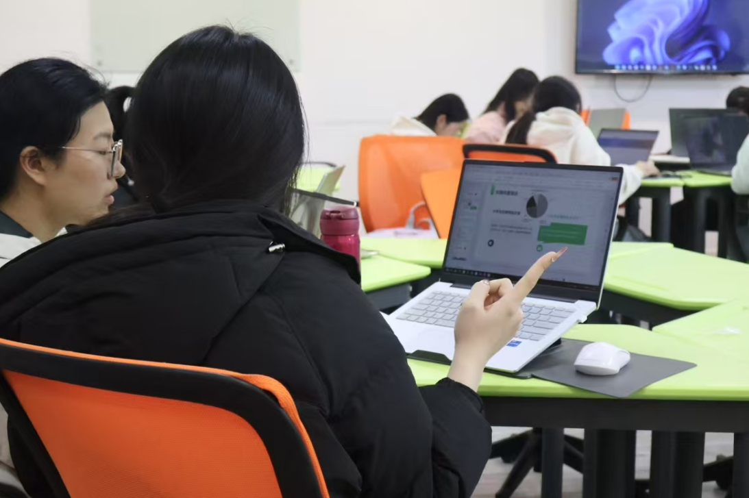 屏幕截图 2025-04-26 210451.png