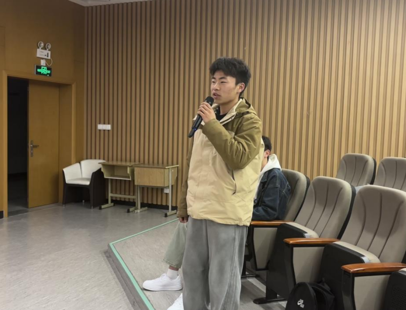屏幕截图 2025-04-26 210846.png