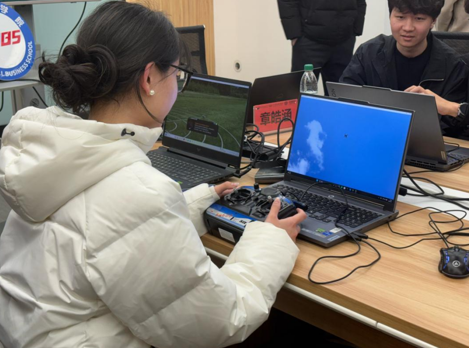 屏幕截图 2025-04-26 230802.png